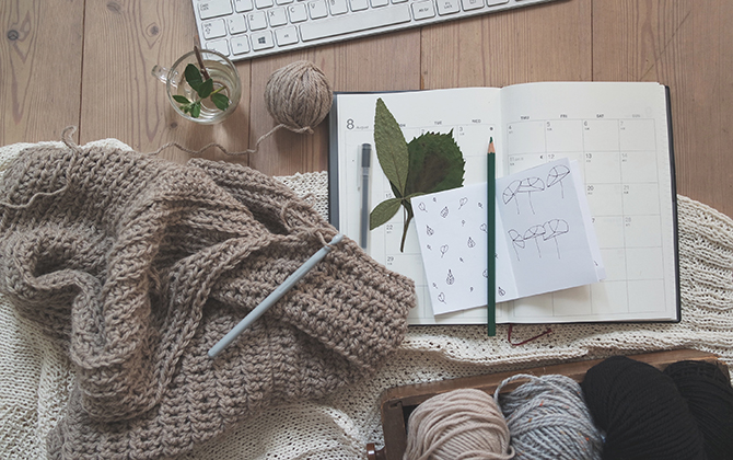 手編みニットデザイナー