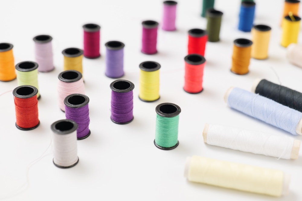 刺繍に接着芯が必要な場合とは？種類や選び方・貼り方の基本を徹底解説